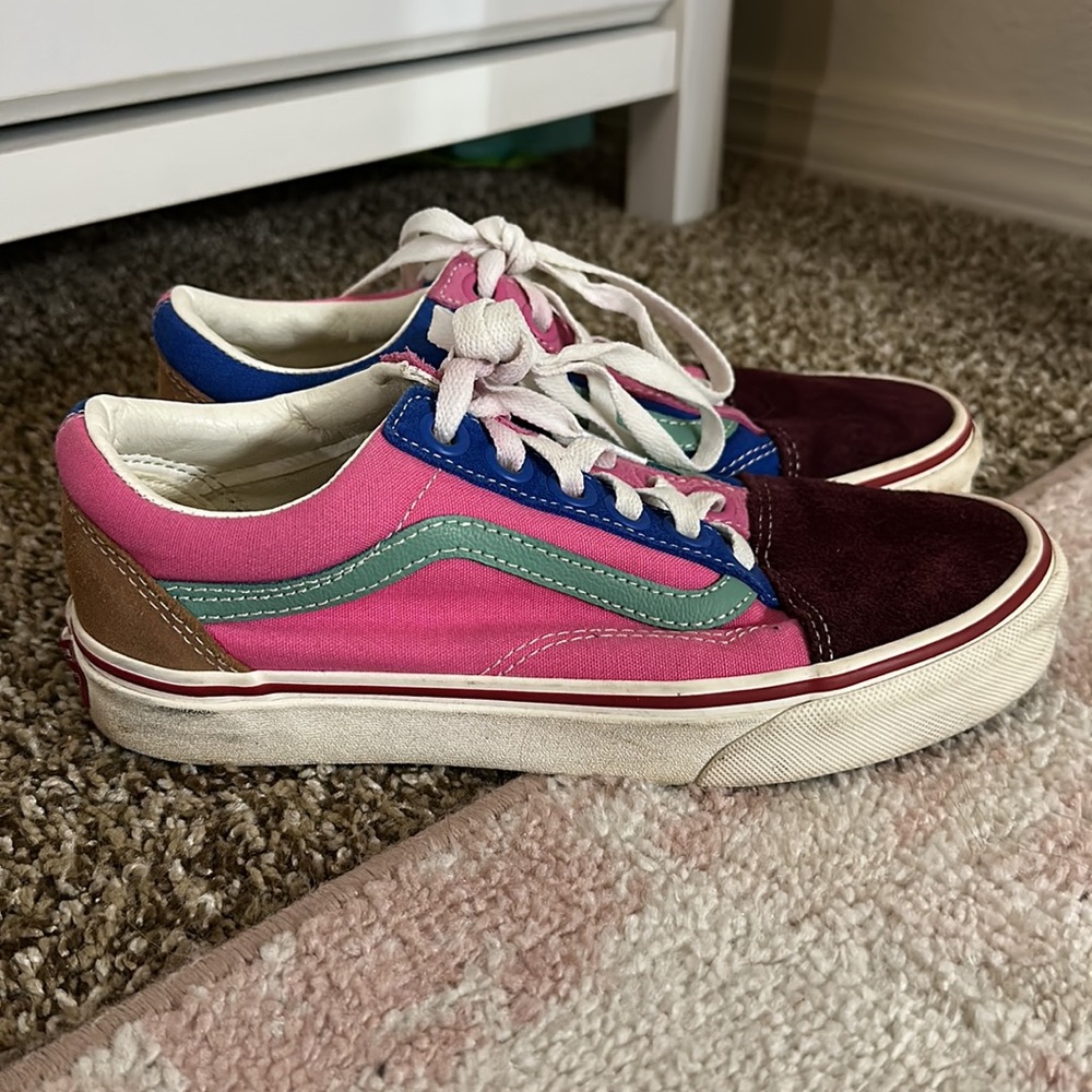 Multi color Vans Women’s size 7 or Men’s 5.5